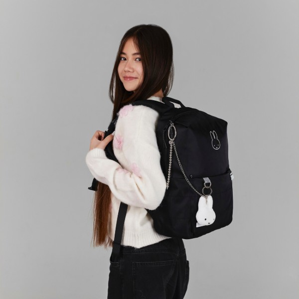 Фото - Рюкзак школьный YES T-105M Miffy Black&White (550314)
